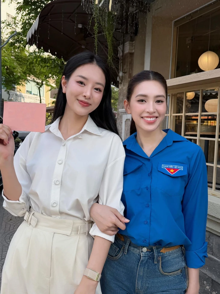 Nghệ sĩ thực hiện quyền công dân trong ngày bầu cử - Ảnh 13. bầu cử - Ảnh 12.