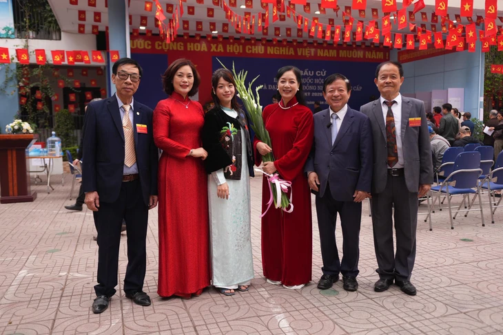 Chiều Xuân - Ảnh 6.