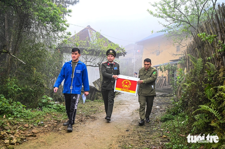 bầu cử - Ảnh 13.