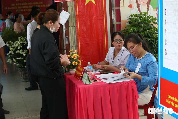 bầu cử - Ảnh 6.