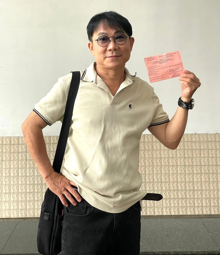 Nghệ sĩ thực hiện quyền công dân trong ngày bầu cử - Ảnh 5. bầu cử - Ảnh 4.