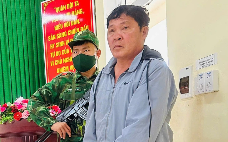 Bắt quả tang người chở thuốc nổ, lần ra gần 400kg thuốc nổ giấu ở quán ăn - Ảnh 4.