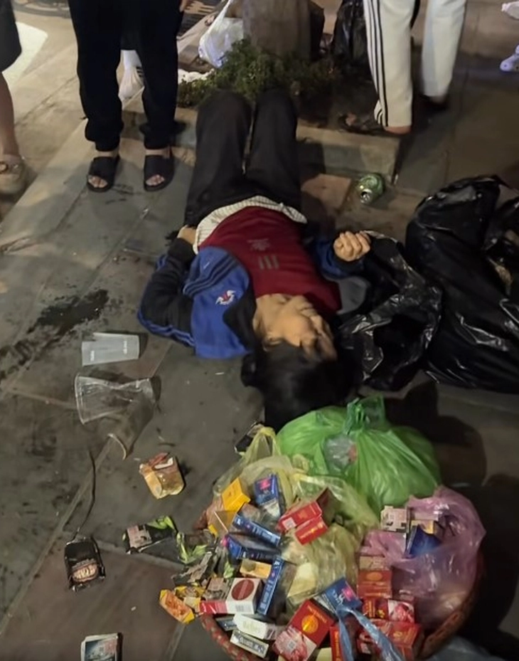 tông gãy chân - Ảnh 2.