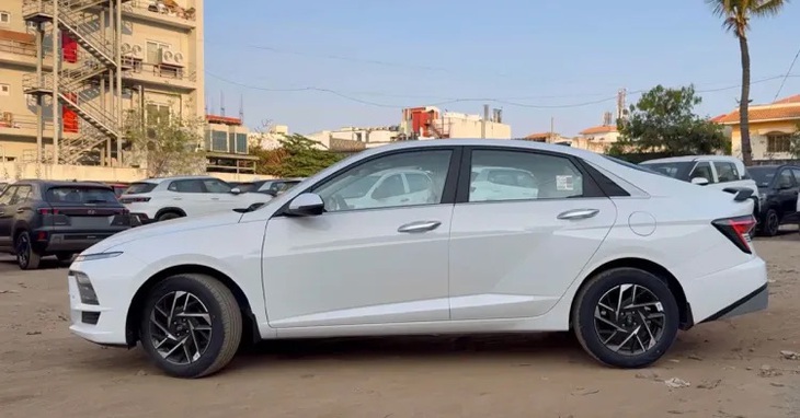 Hyundai Accent - Ảnh 4.