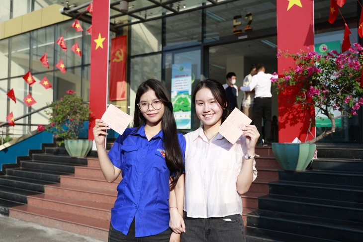 bầu cử - Ảnh 8.