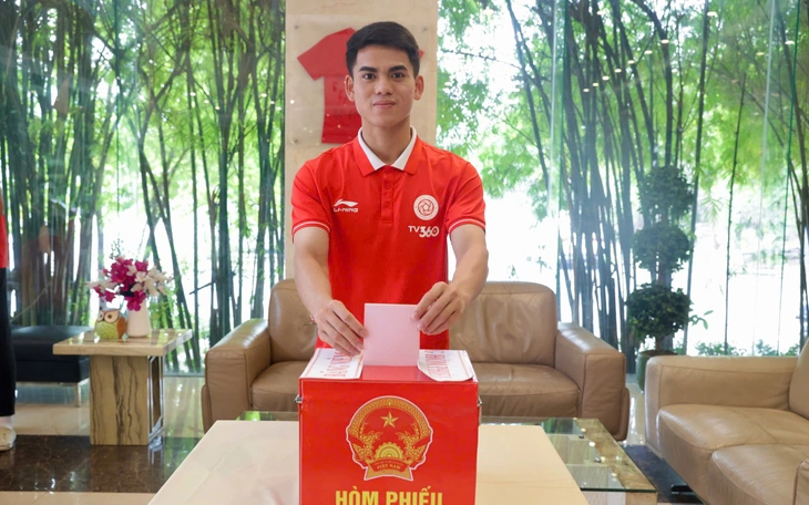 Thể Công - Viettel phả hơi nóng sau lưng CLB Công An Hà Nội  - Ảnh 2.