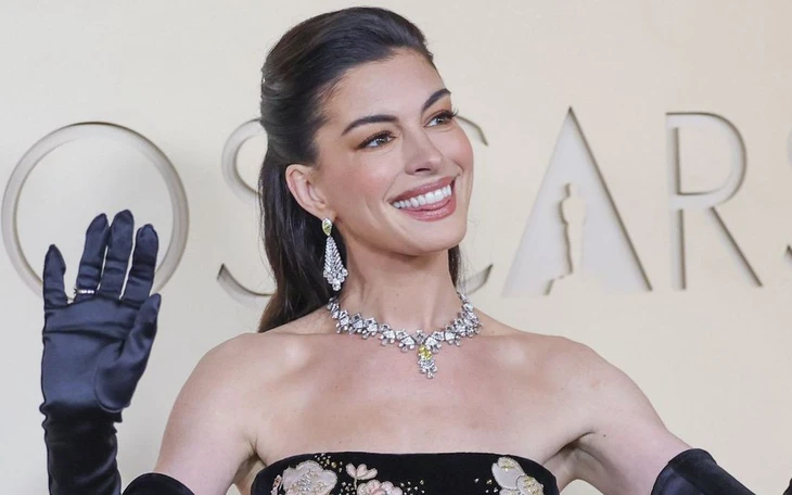 Oscar 2026: đẹp, tình và những tranh cãi - Ảnh 3.