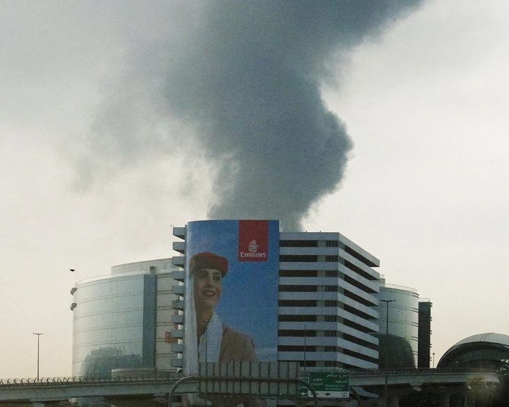 Mỹ tấn công các nhà máy sản xuất drone của Iran; Israel mở 'chiến dịch trên bộ' ở Lebanon - Ảnh 3. Iran - Ảnh 5.