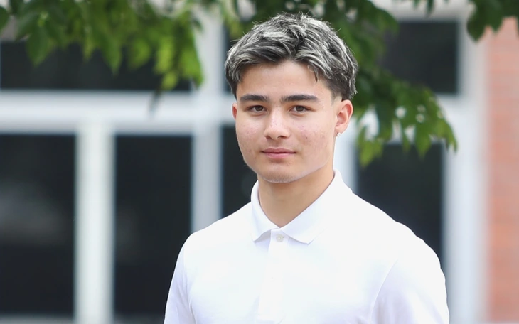 Cầu thủ Việt kiều Antonio Moric được đôn lên U23 Việt Nam - Ảnh 2.