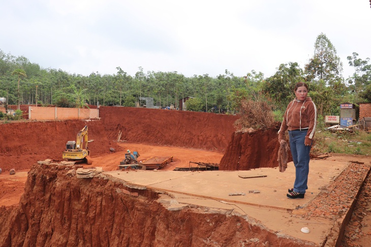 Dự kiến sáng nay 17-3, chủ đầu tư dự án hạ cốt nền ở Đồng Nai tổ chức xin lỗi người dân - Ảnh 1.