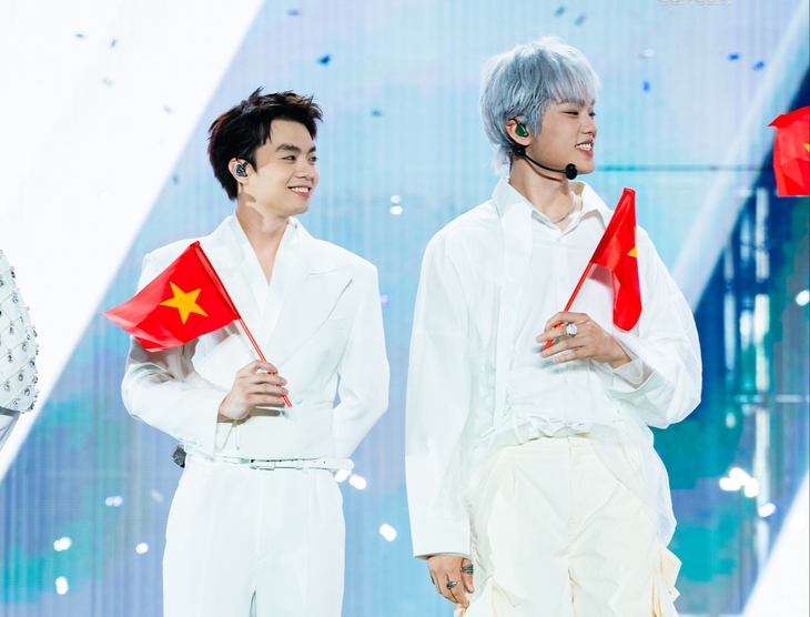 Anh trai say hi - Ảnh 2.