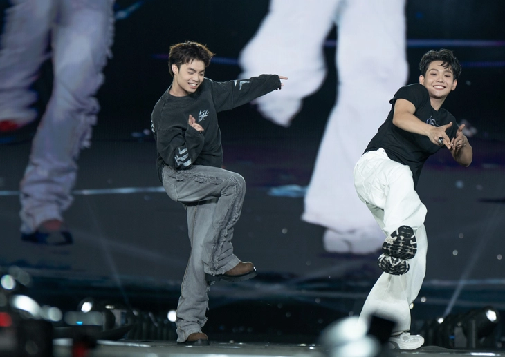 Anh trai say hi - Ảnh 9.