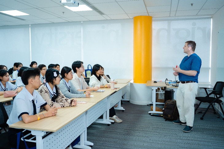 Fulbright  - Ảnh 2.