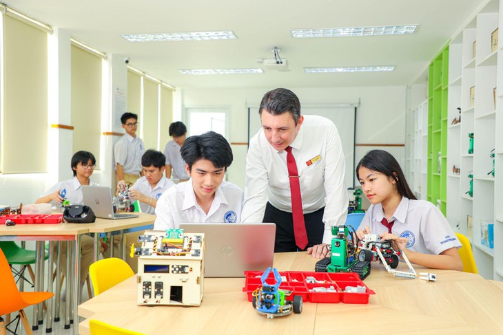 học sinh - Ảnh 2.