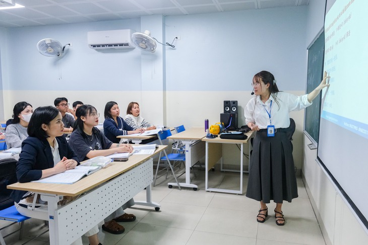 Nghỉ việc học tiếng Trung: Mở lối việc tốt, kỳ vọng lương cao - Ảnh 2. tiếng trung - Ảnh 2.