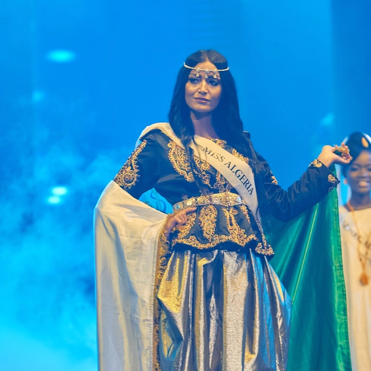 Hoa hậu Di sản - Ảnh 2.