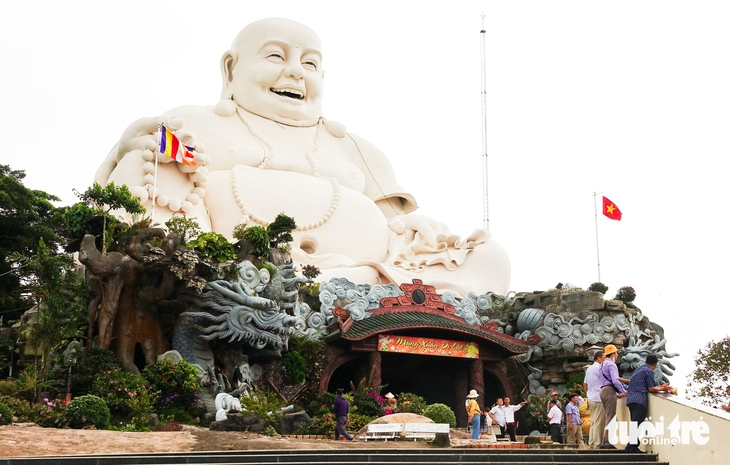 Núi Cấm - Ảnh 2.