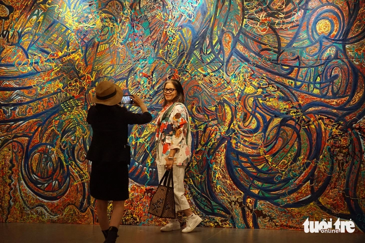 Triển lãm gây choáng của cha con nghệ sĩ Đào Anh Khánh - Ảnh 5.