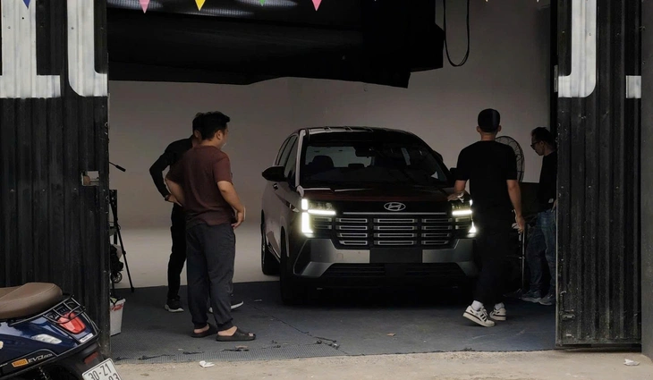 Hyundai Stargazer - Ảnh 2.