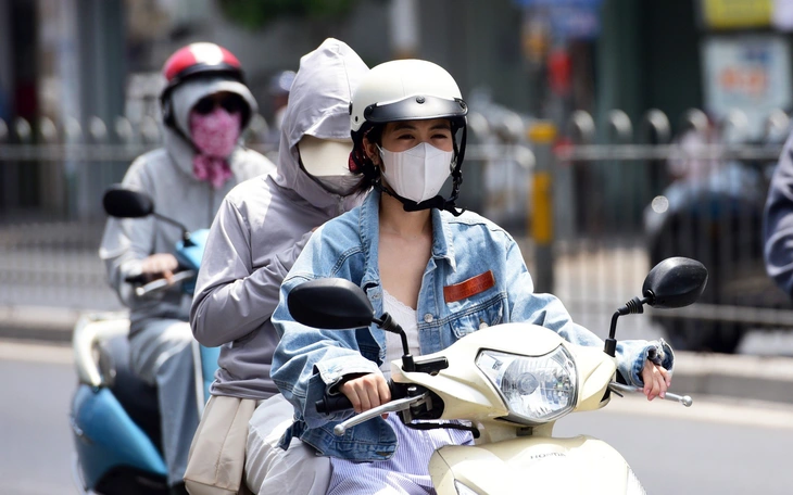 Mưa đá kèm theo dông lốc kéo dài 30 phút ở Lai Châu - Ảnh 3.