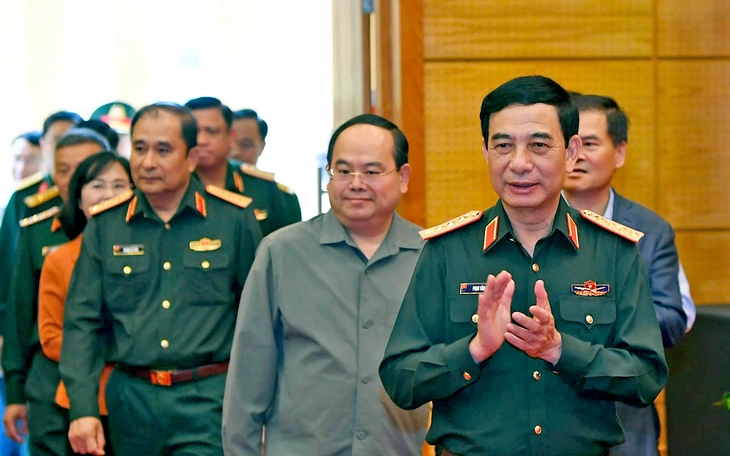 Đại tướng Phan Văn Giang chủ trì lễ đón Bộ trưởng Bộ Quốc phòng Trung Quốc Đổng Quân - Ảnh 10.