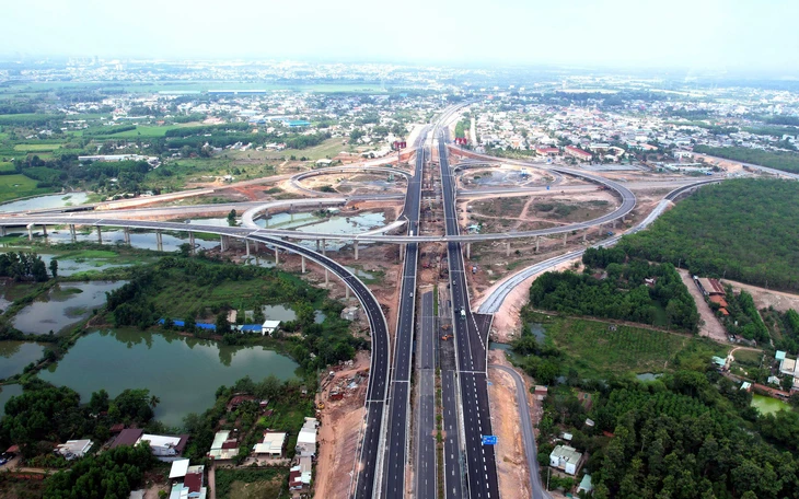 Luật đô thị đặc biệt sẽ tạo sức bật tăng trưởng cho TP.HCM - Ảnh 4.