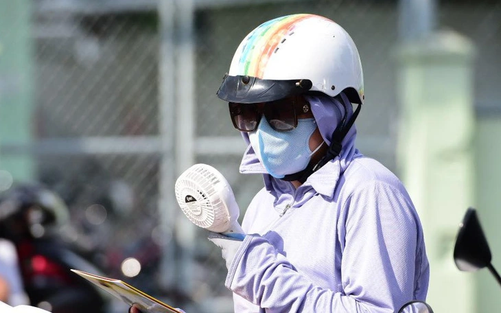 Thời tiết hôm nay 22-3: Bắc Bộ chiều mưa dông, Nam Bộ nắng oi bức - Ảnh 2.