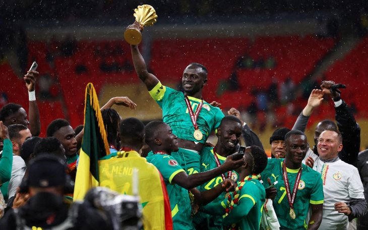 Bị tước chức vô địch AFCON 2025: Tuyển Senegal thiệt hại nặng - Ảnh 2.