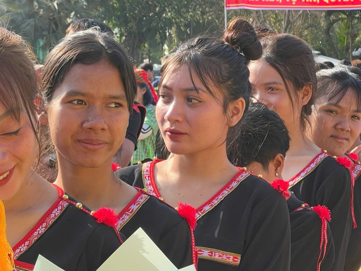 bóng đá nữ - Ảnh 10.