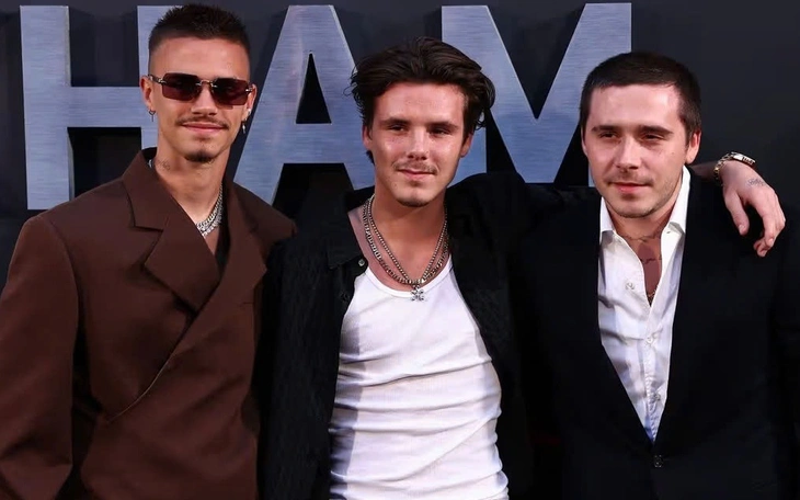 Brooklyn Beckham làm phim tài liệu để 'bóc phốt' cha mẹ? - Ảnh 5.