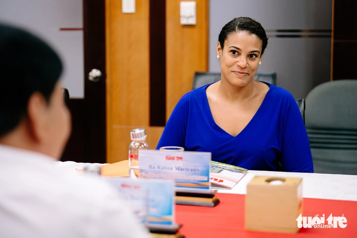 Tổng lãnh sự Hà Lan thăm báo Tuổi Trẻ, mong kết nối nhiều hơn với giới trẻ Việt Nam - Ảnh 3.