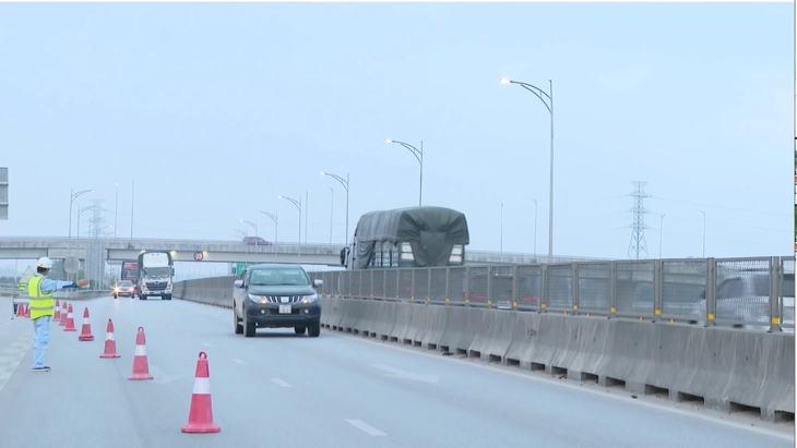 cao tốc - Ảnh 3.