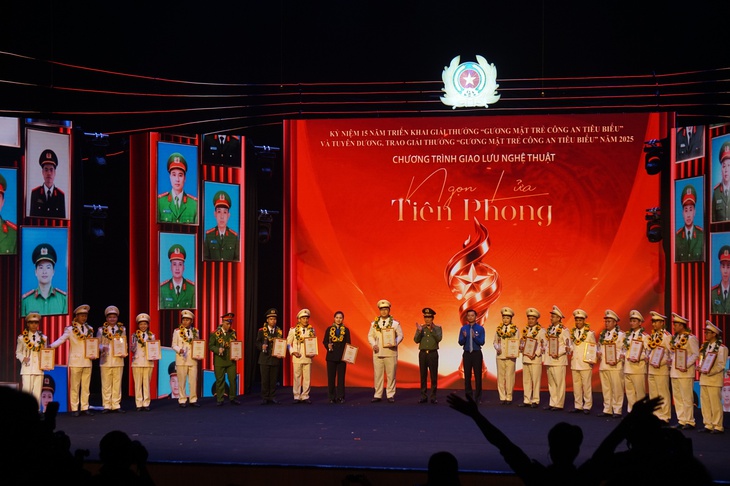 Bộ Công an vinh danh 20 Gương mặt trẻ công an tiêu biểu - Ảnh 2.