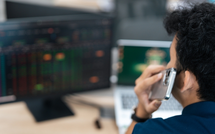 Chứng khoán 19-3: Thị trường tiếp tục đi ngang, nhà đầu tư có nên giải ngân mua mới? - Ảnh 2.