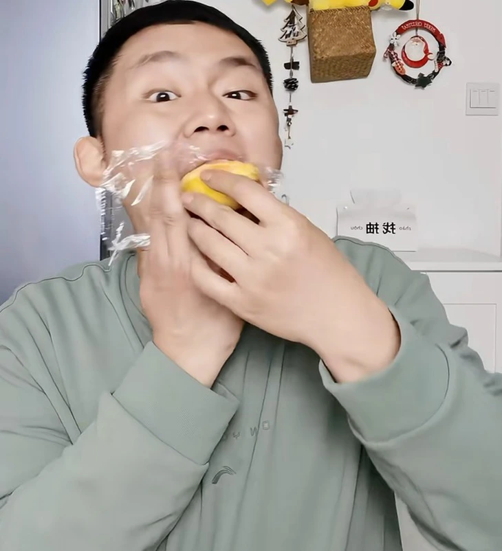 Sự thật về trào lưu 'ăn nhựa' để giảm cân - Ảnh 3.