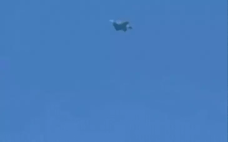 Iran gần như 'mất mạng' sau loạt tấn công: Lưu lượng Internet rơi tự do còn 4% - Ảnh 2.