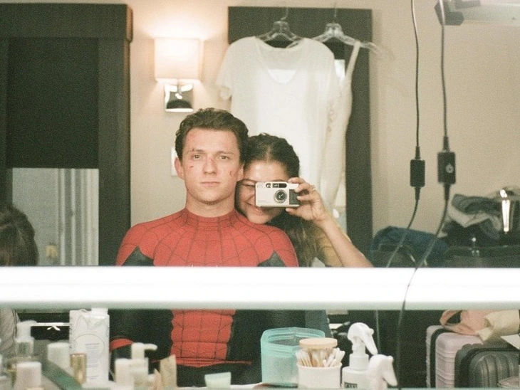 Tom Holland - Ảnh 4.