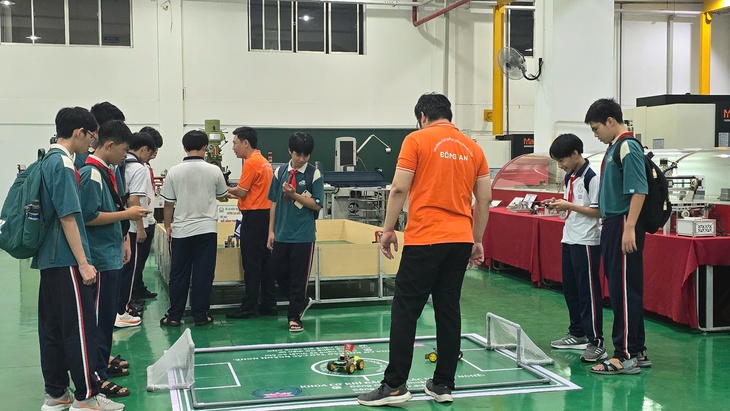 học sinh - Ảnh 2.