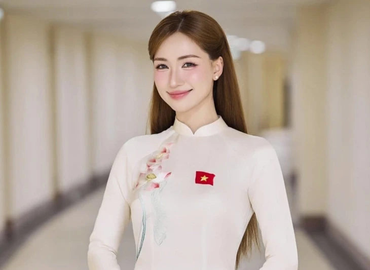 Trưởng bản cứu người trong lũ dữ cùng Hòa Minzy được vinh danh Gương mặt trẻ Việt Nam tiêu biểu - Ảnh 3.