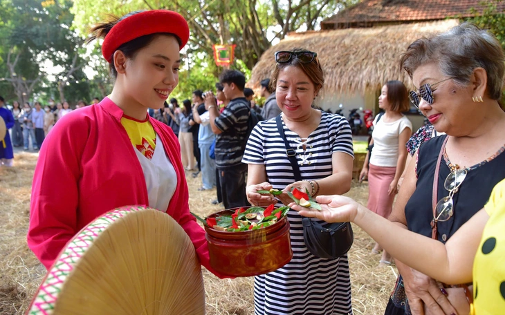 Hanoitourist và Saigontourist ký kết hợp tác, thúc đẩy liên kết du lịch Nam - Bắc - Ảnh 3.