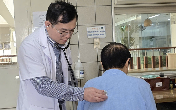 70% bệnh nhân ung thư phổi phát hiện muộn: Làm gì để phát hiện sớm? - Ảnh 2.