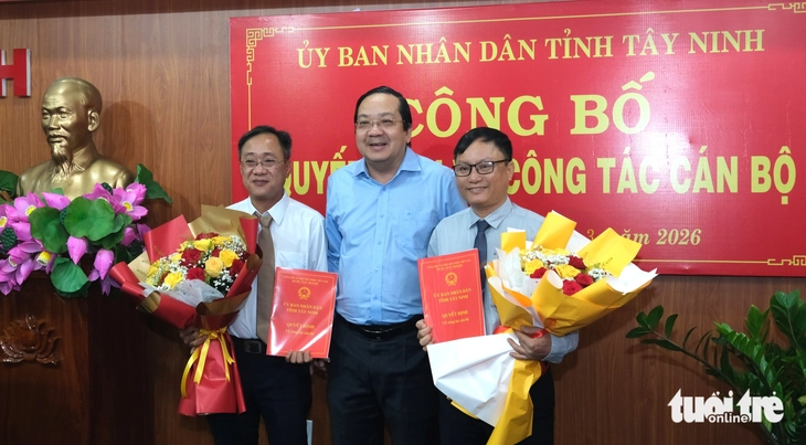 Ông Trương Tấn Sơn được bổ nhiệm làm Giám đốc Sở Công Thương tỉnh Tây Ninh - Ảnh 3.
