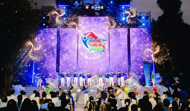 Sôi động khai mạc lễ hội thanh niên YOUTH FEST 2026 tại công viên Phan Đình Phùng - Ảnh 1. lễ hội thanh niên - Ảnh 1.