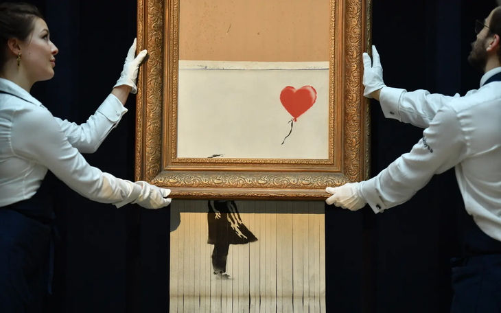 Họa sĩ bí ẩn Banksy khiến nước Anh phải chi gần 150.000 bảng để 'dọn hậu quả' - Ảnh 4.