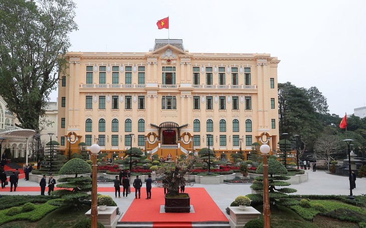 Giảng viên Trường đại học Công nghiệp TP.HCM tập huấn nghiệp vụ lễ tân cho Văn phòng Chủ tịch nước - Ảnh 4.