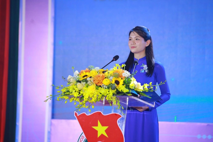 Vinh danh những cán bộ Đoàn dùng công nghệ số 'đánh thức' bản làng - Ảnh 3.