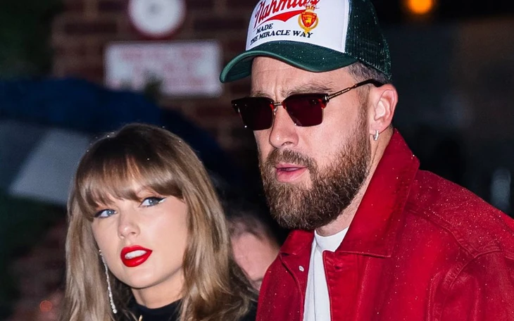 Taylor Swift và hôn phu Travis Kelce tình tứ tại iHeartRadio Music Awards 2026 - Ảnh 5.