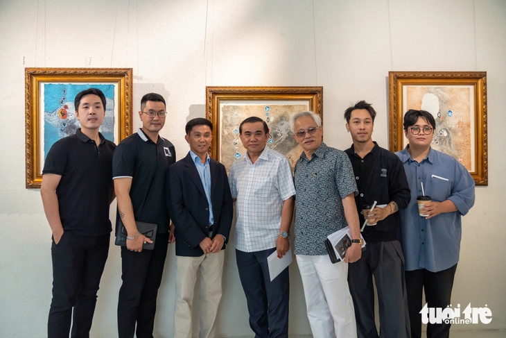 Bộ sưu tập tranh ngựa hiếm của Lê Bá Đảng lần đầu triển lãm tại TP.HCM - Ảnh 5. Lê Bá Đảng - Ảnh 6.