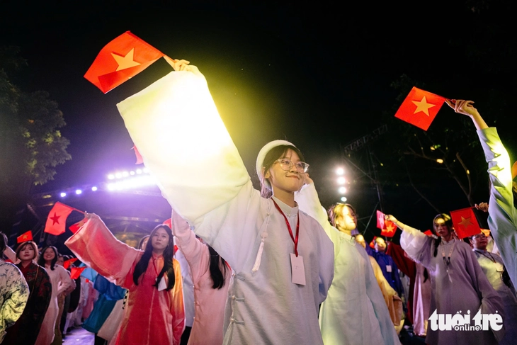 Việt phục - Ảnh 17.