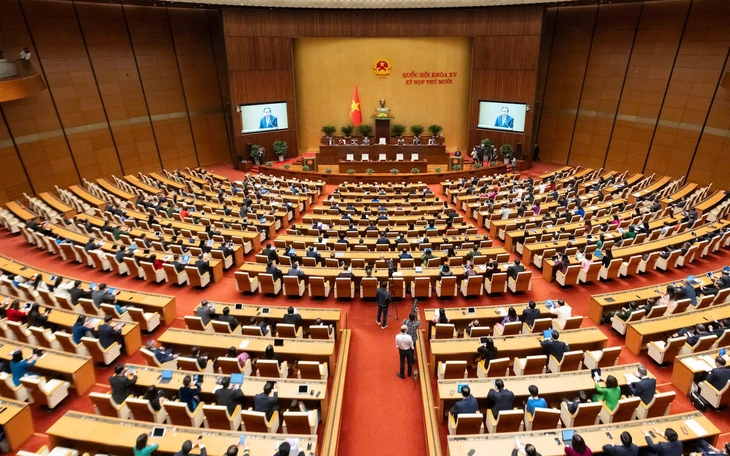 Thông qua Nghị quyết công bố kết quả bầu cử và danh sách những người trúng cử đại biểu Quốc hội - Ảnh 2.